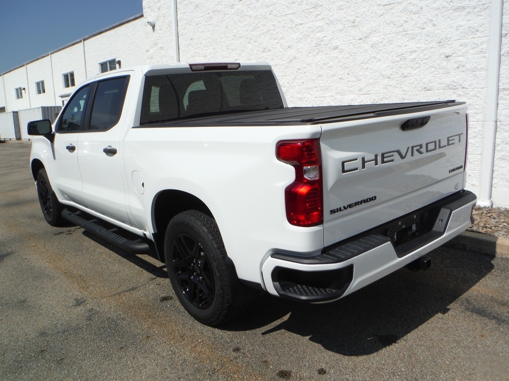 2024 Chevrolet Silverado 1500 image 16