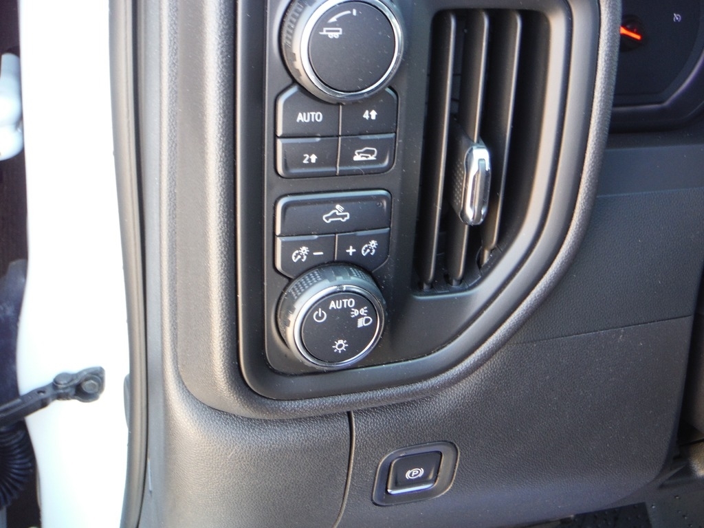 2024 Chevrolet Silverado 1500 image 25