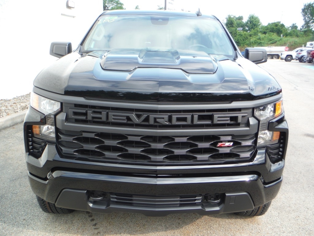 2026 Chevrolet Silverado 1500 image 7