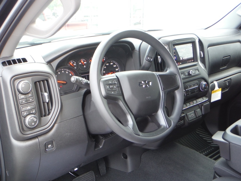 2026 Chevrolet Silverado 1500 image 21