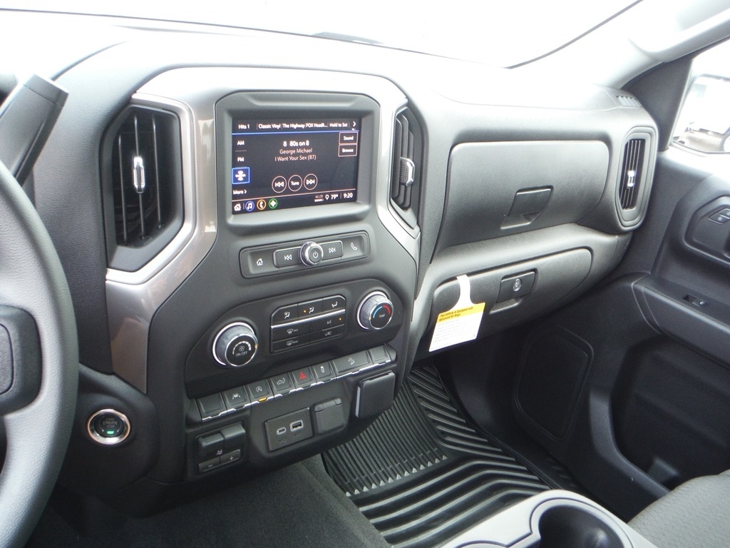 2026 Chevrolet Silverado 1500 image 27