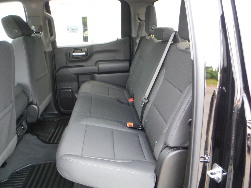 2026 Chevrolet Silverado 1500 image 41