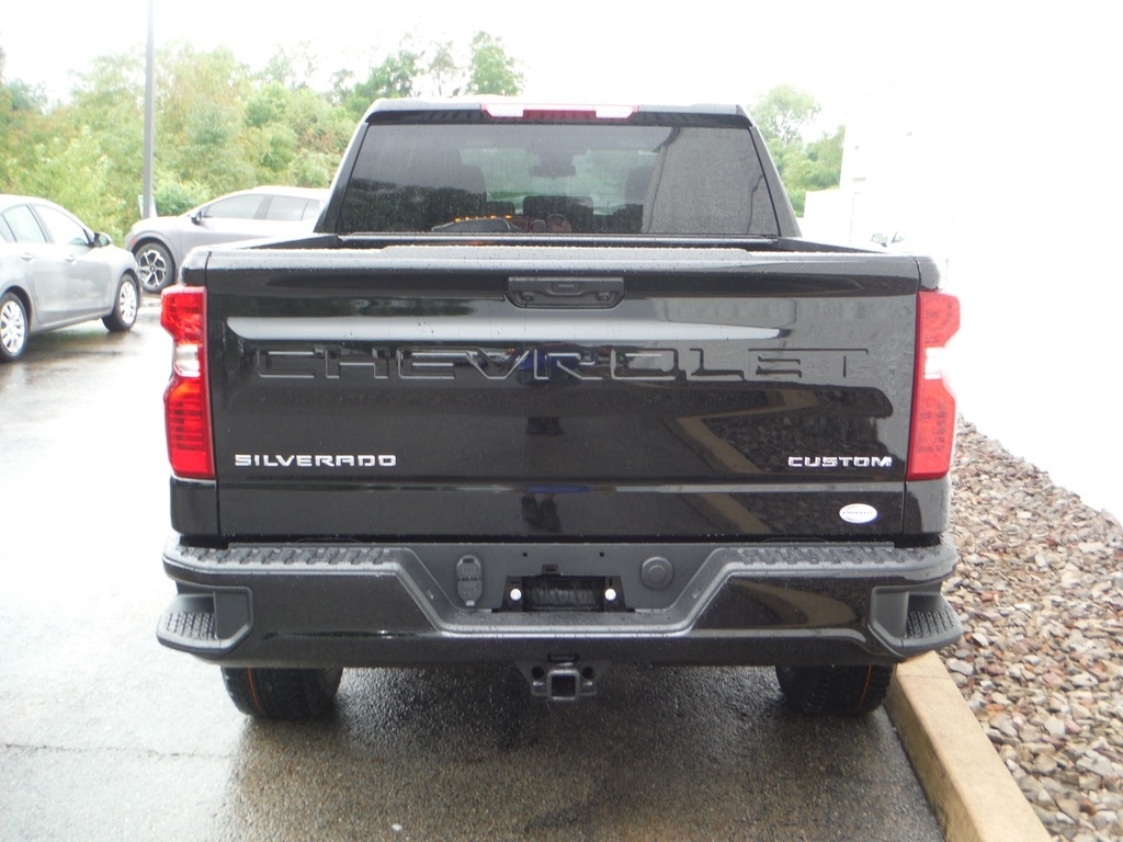 2026 Chevrolet Silverado 1500 image 13