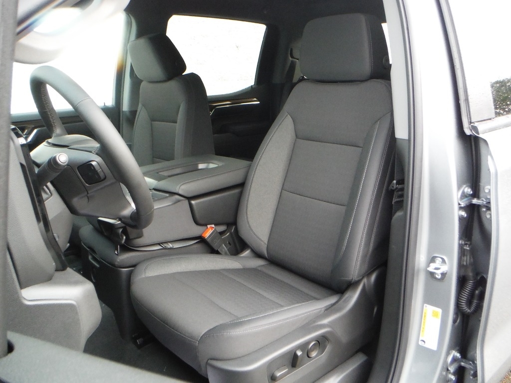 2026 Chevrolet Silverado 1500 image 21