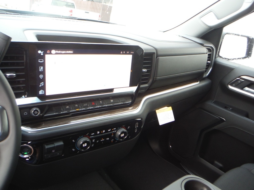 2026 Chevrolet Silverado 1500 image 26