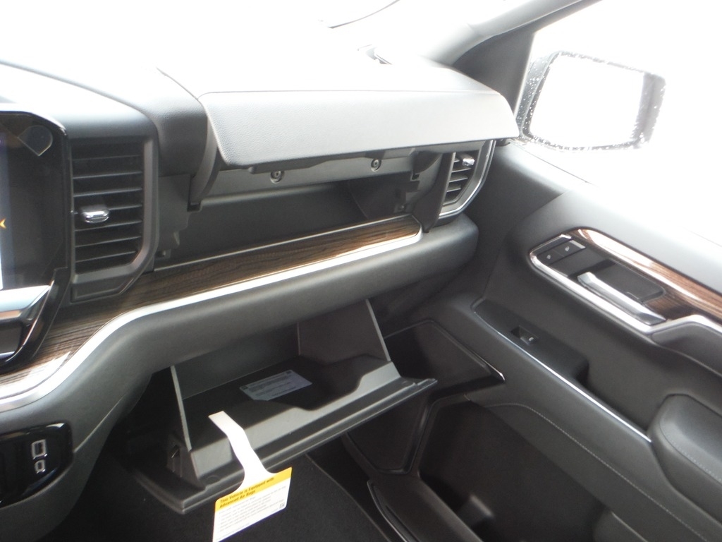 2026 Chevrolet Silverado 1500 image 30