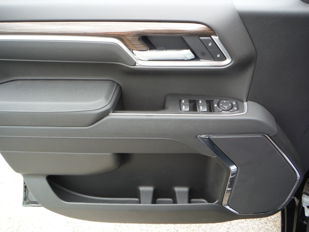 2026 Chevrolet Silverado 1500 image 19