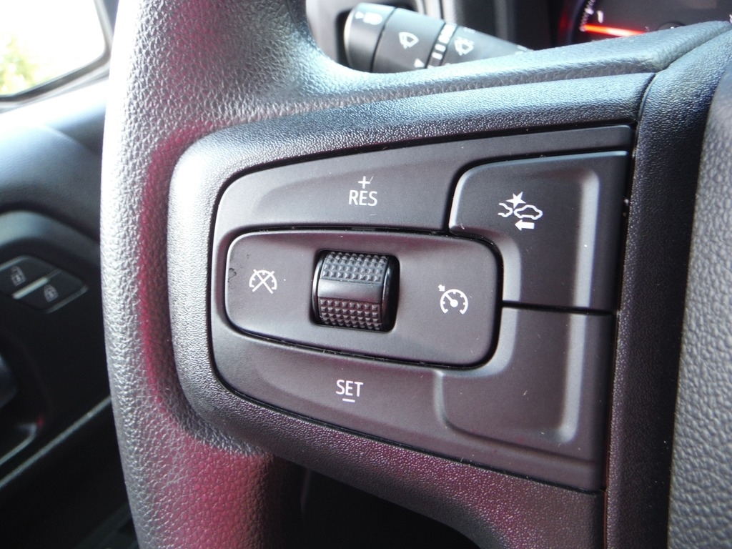 2024 Chevrolet Silverado 1500 image 46