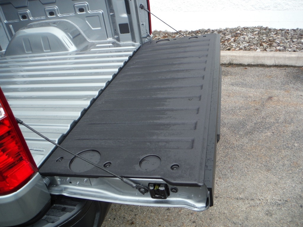 2026 Chevrolet Silverado 1500 image 12