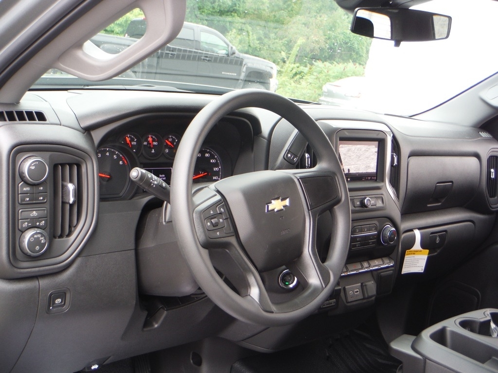 2026 Chevrolet Silverado 1500 image 14