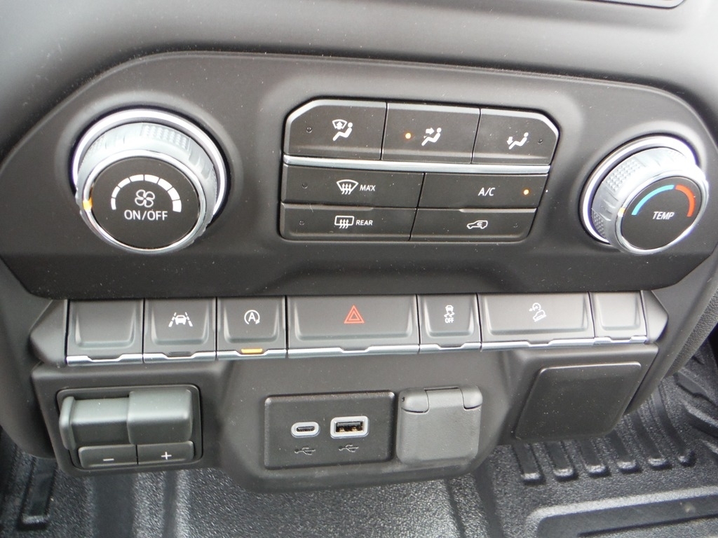 2026 Chevrolet Silverado 1500 image 21