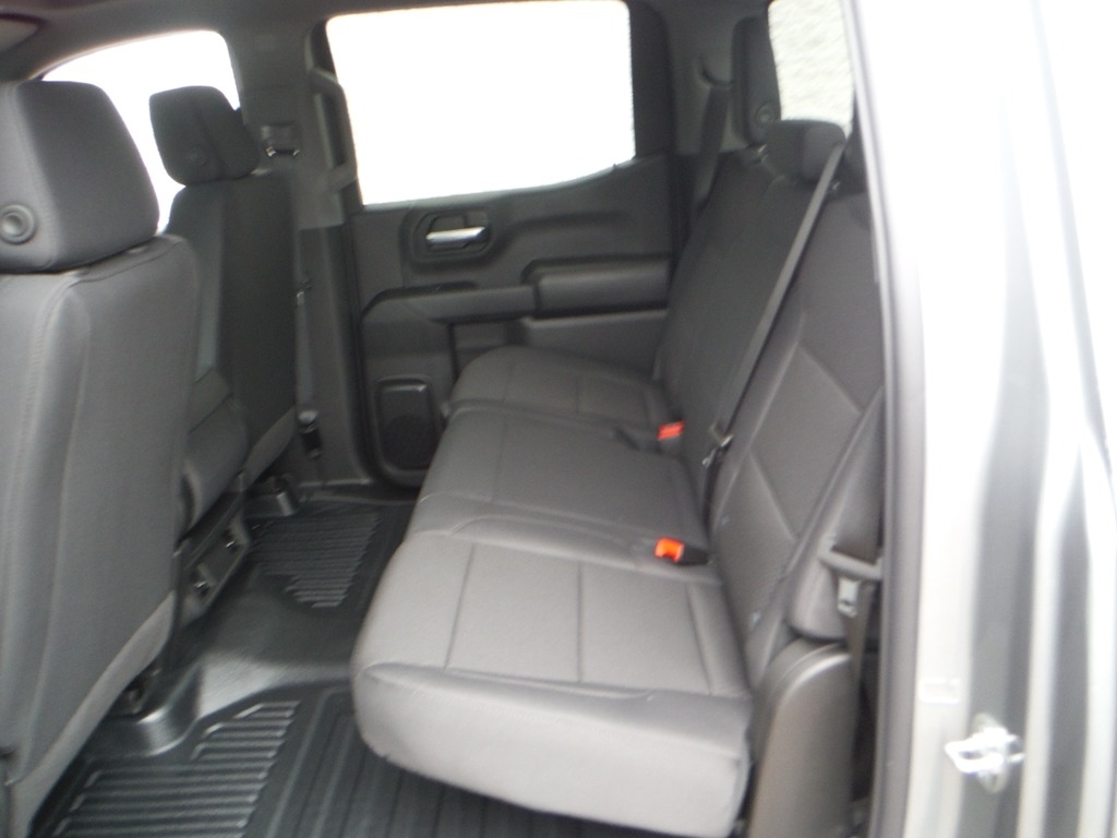 2026 Chevrolet Silverado 1500 image 32