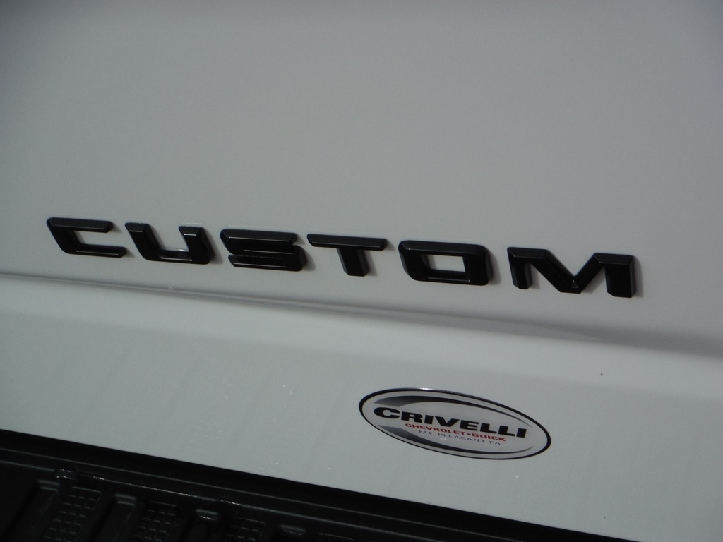 2026 Chevrolet Silverado 1500 image 11