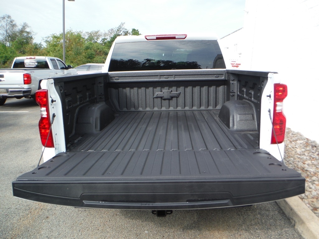 2026 Chevrolet Silverado 1500 image 16