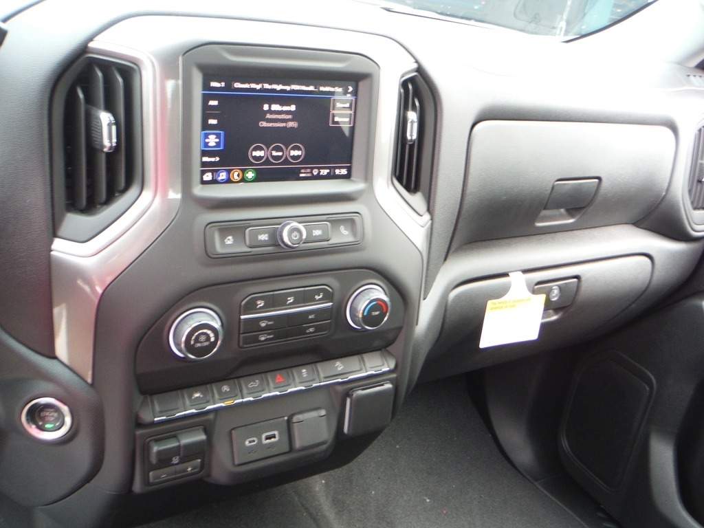 2026 Chevrolet Silverado 1500 image 25