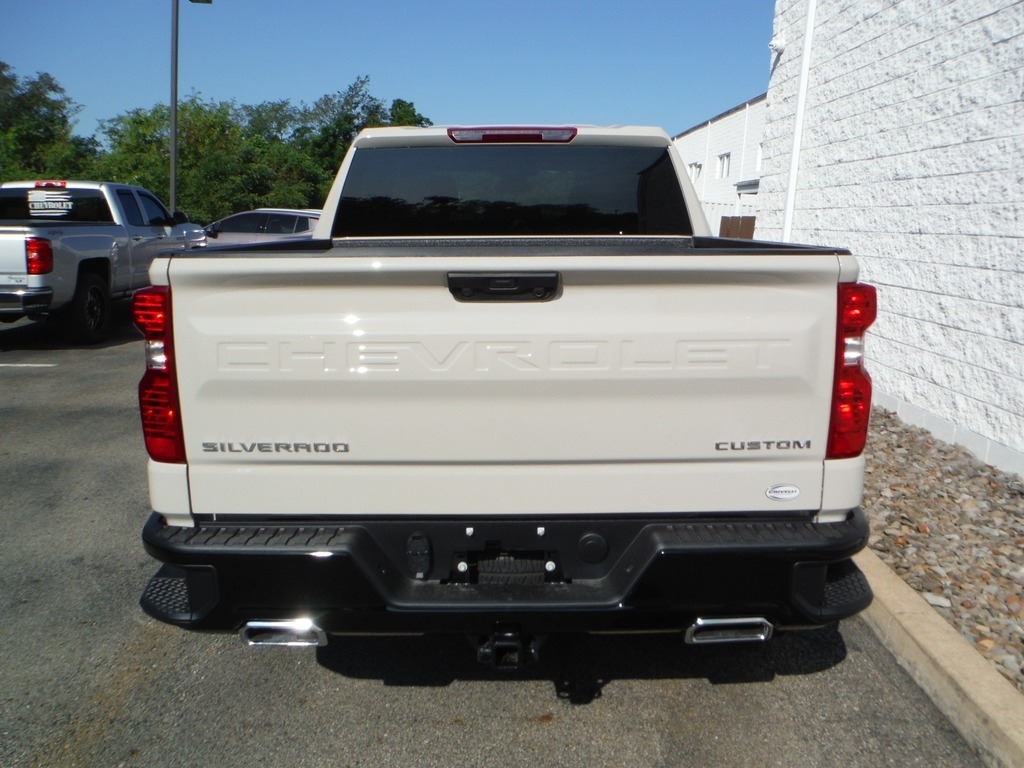 2026 Chevrolet Silverado 1500 image 12