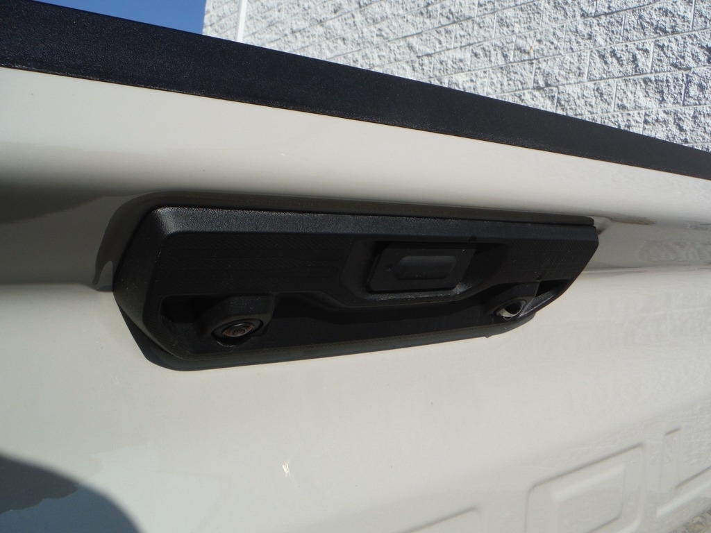 2026 Chevrolet Silverado 1500 image 16