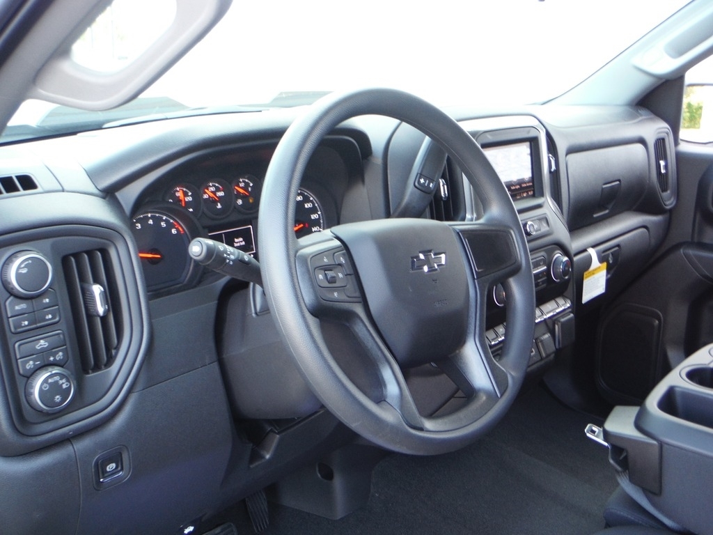 2026 Chevrolet Silverado 1500 image 21