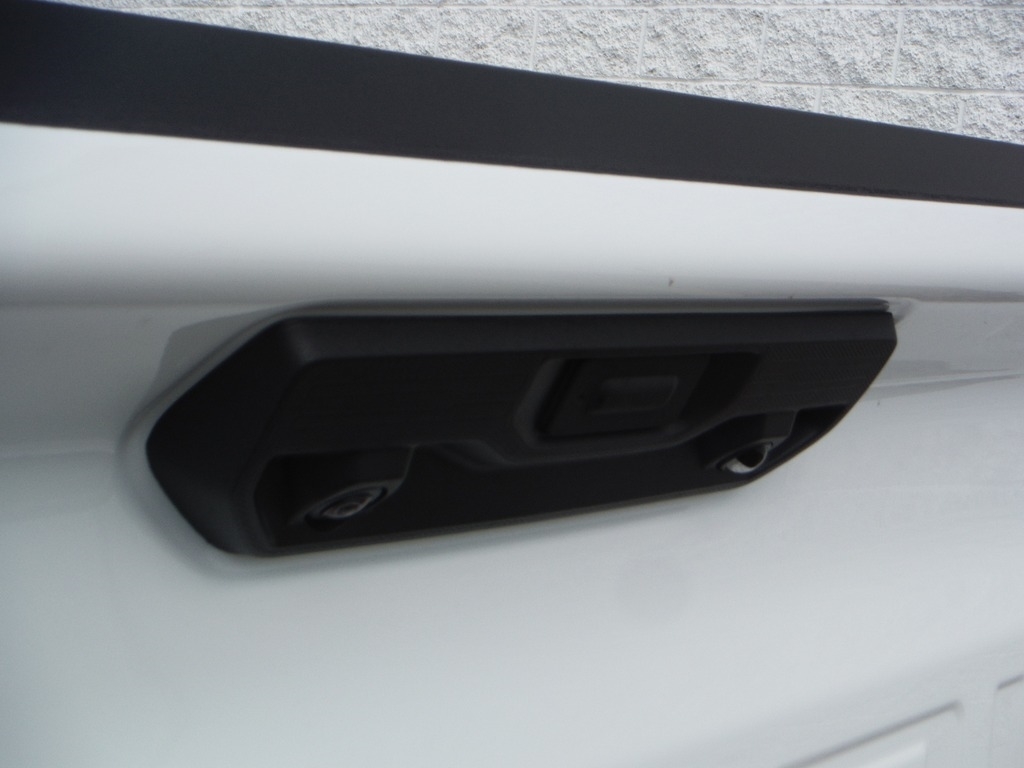 2026 Chevrolet Silverado 1500 image 13