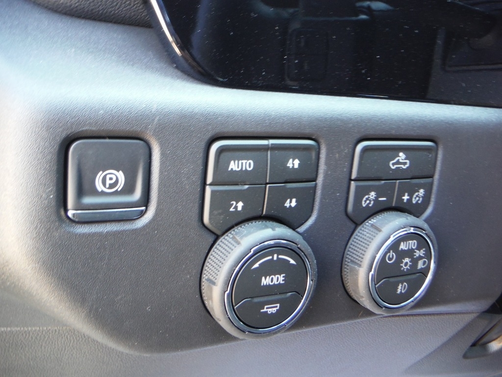2026 Chevrolet Silverado 1500 image 21