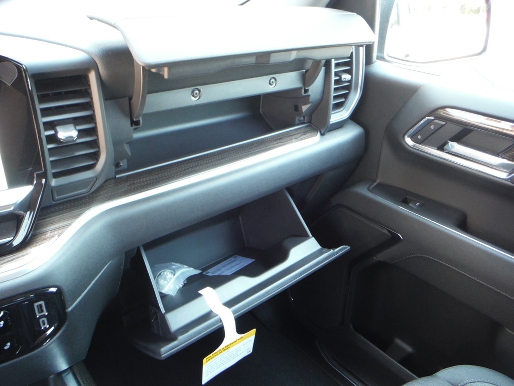 2026 Chevrolet Silverado 1500 image 43