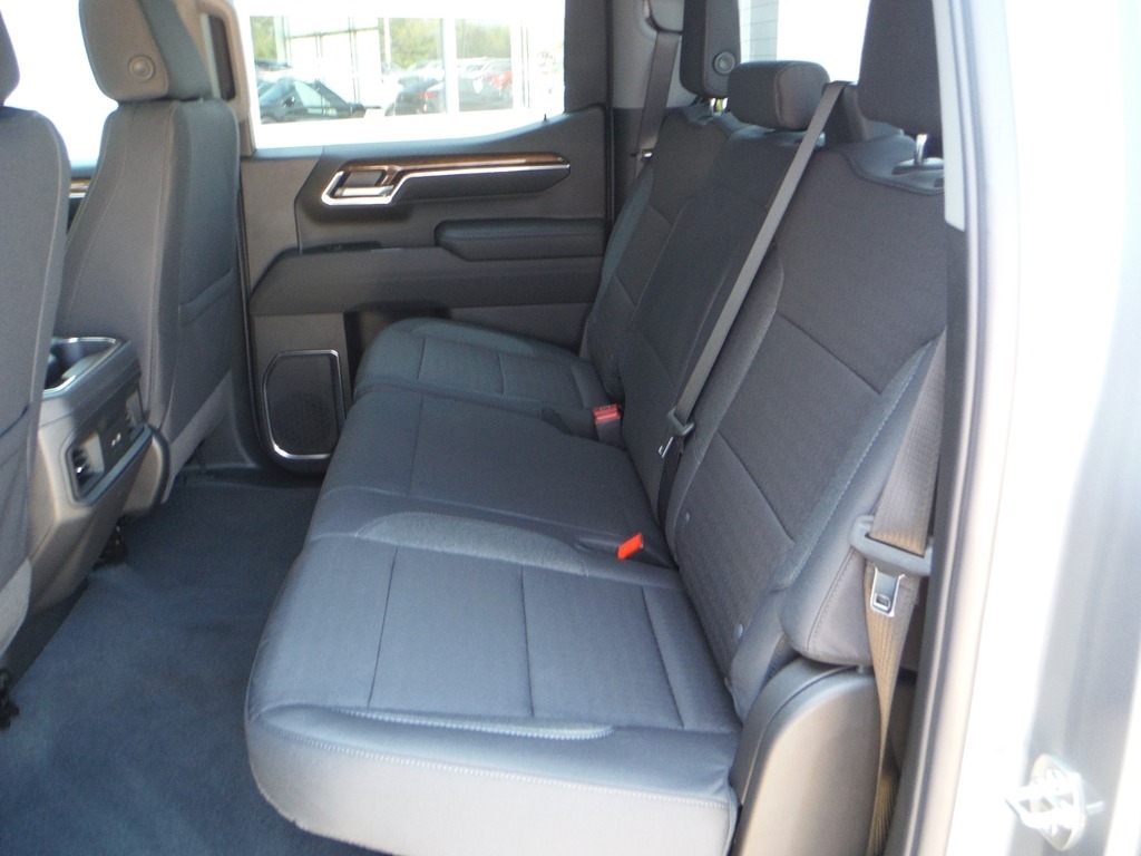 2026 Chevrolet Silverado 1500 image 47