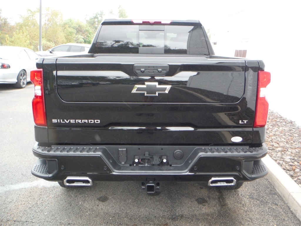 2026 Chevrolet Silverado 1500 image 12