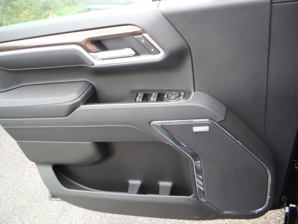 2026 Chevrolet Silverado 1500 image 21