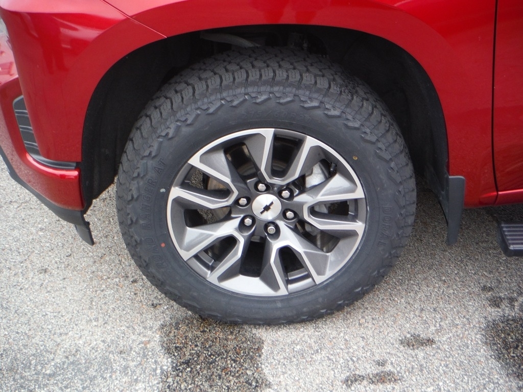 2021 Chevrolet Silverado 1500 image 3