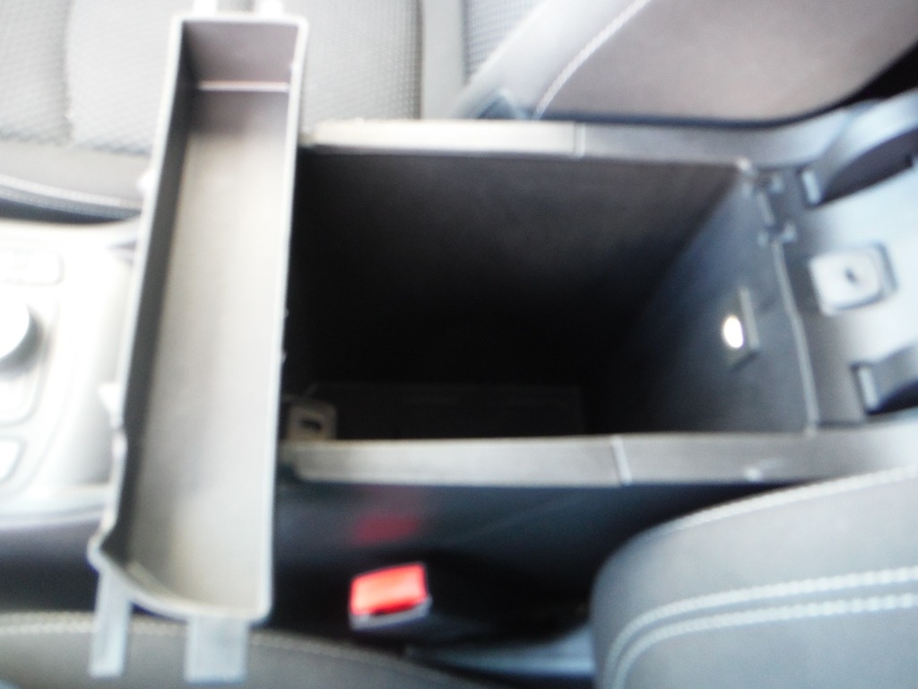 2023 GMC Terrain image 19