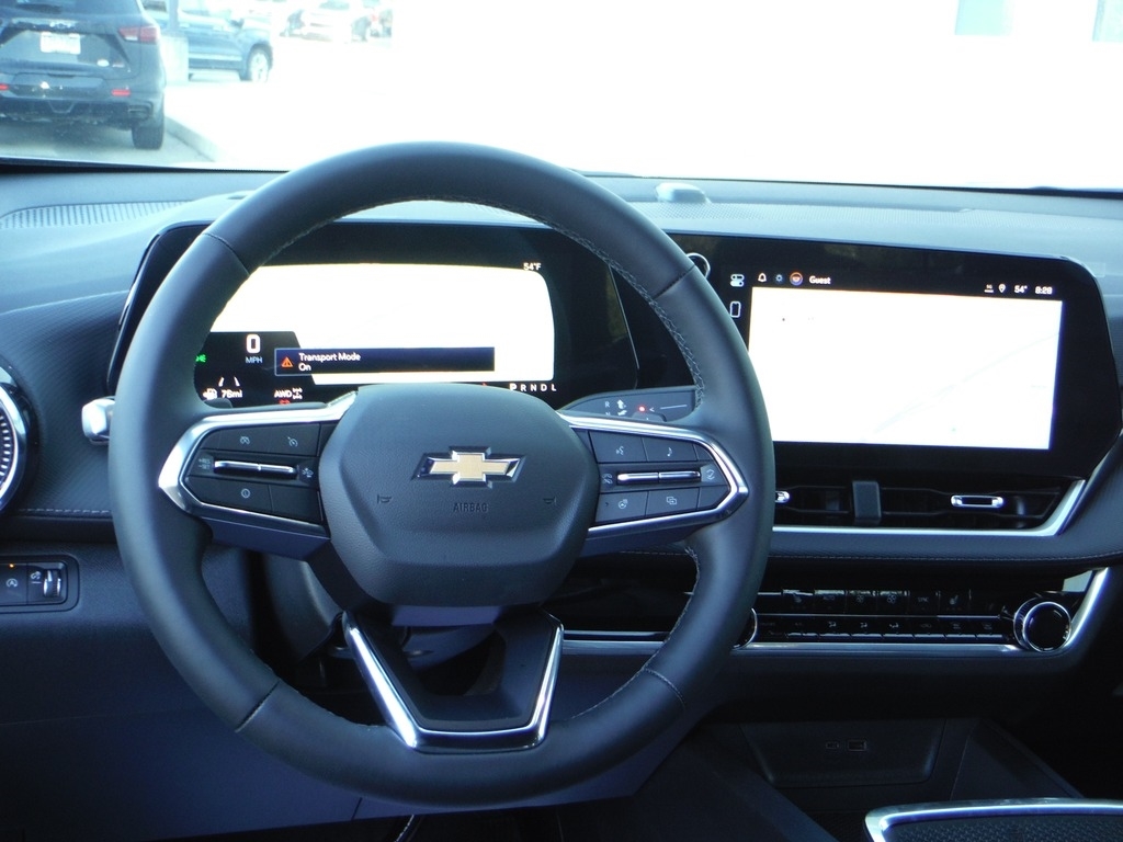 2027 Chevrolet Equinox image 3