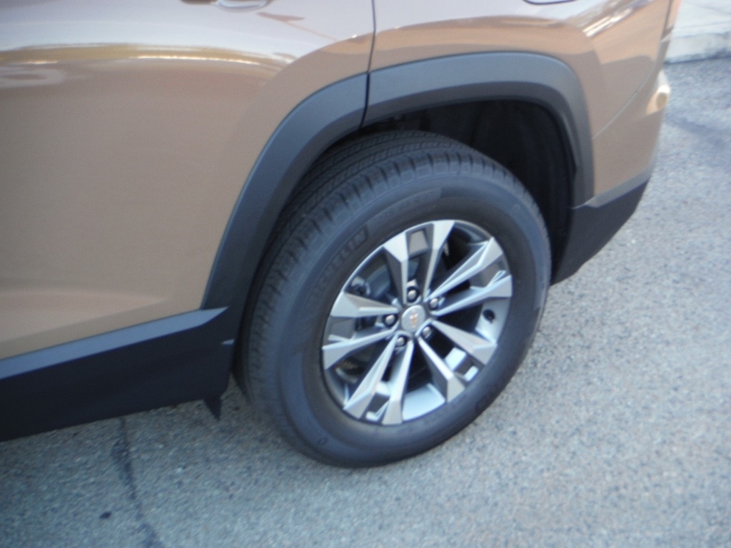 2027 Chevrolet Equinox image 5