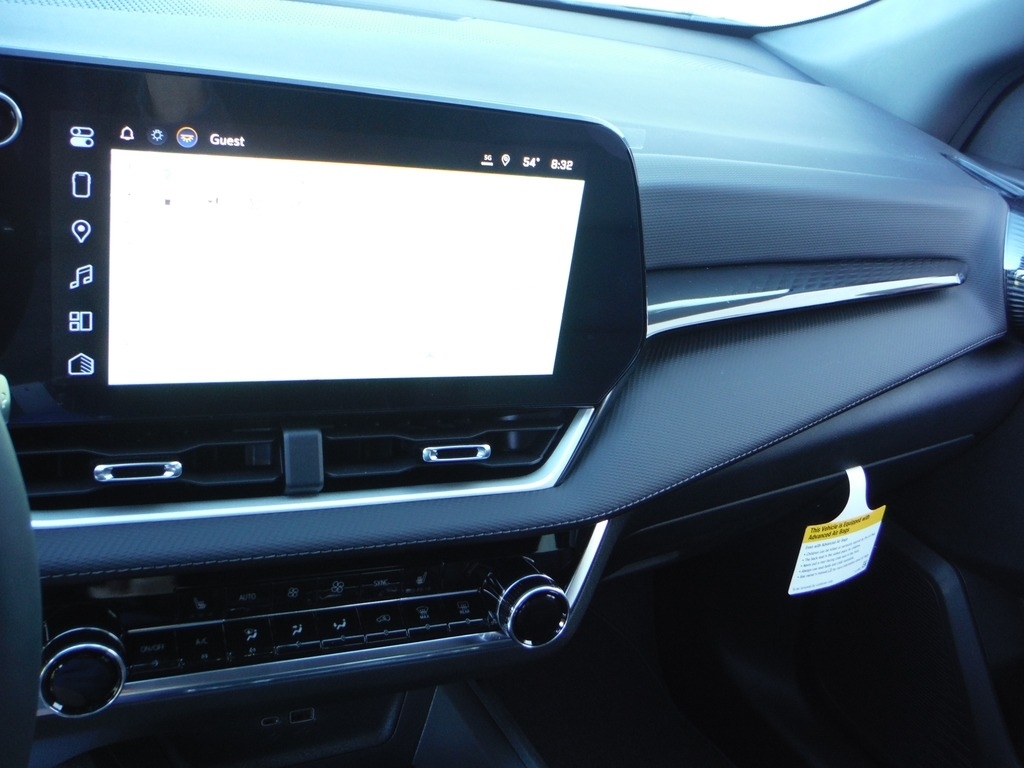 2027 Chevrolet Equinox image 26