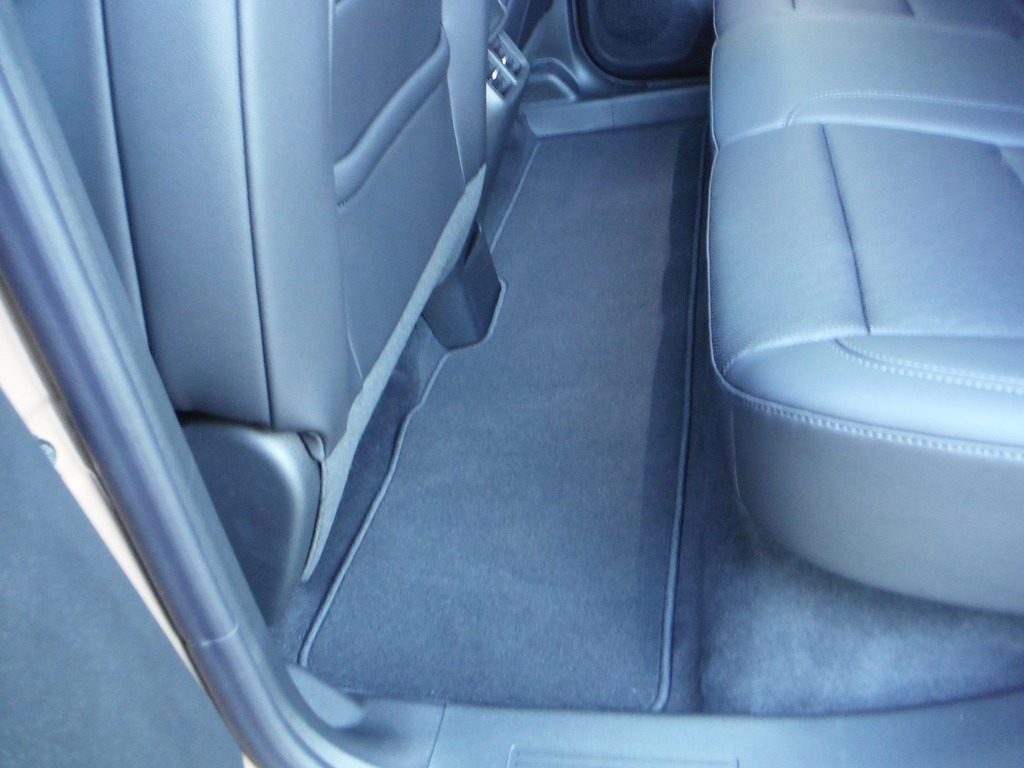 2027 Chevrolet Equinox image 41
