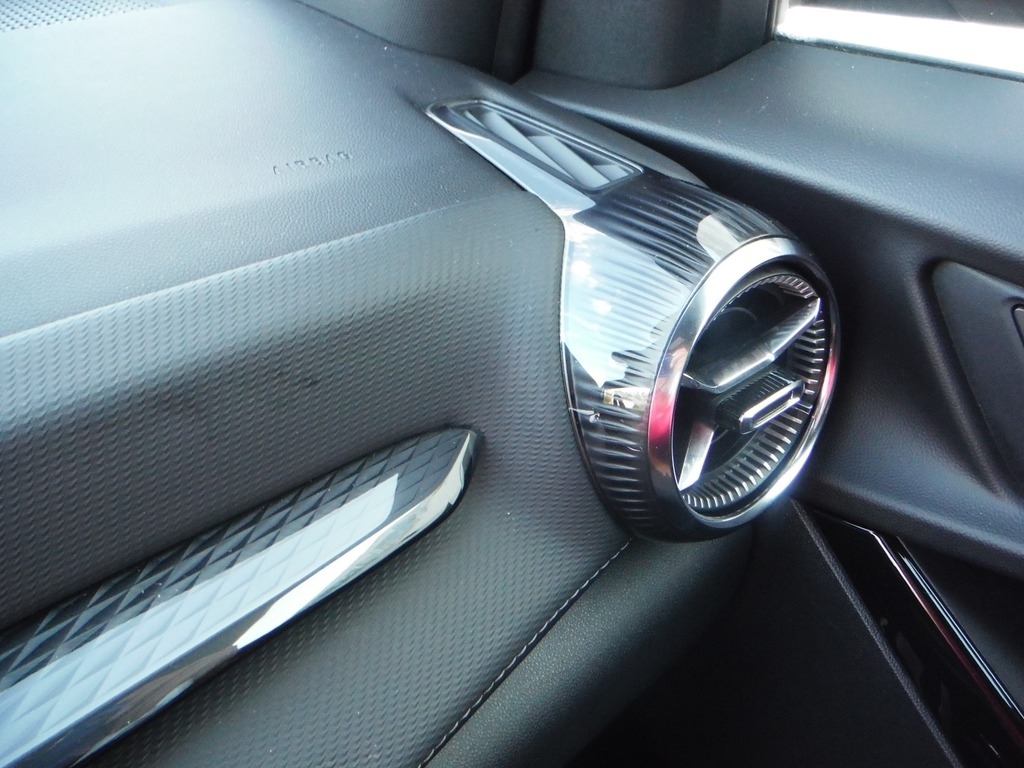 2026 Chevrolet Equinox image 28