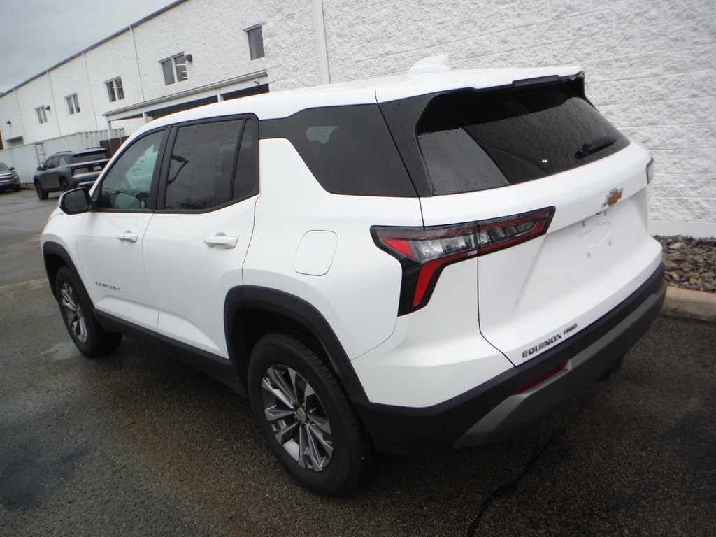 2025 Chevrolet Equinox image 12