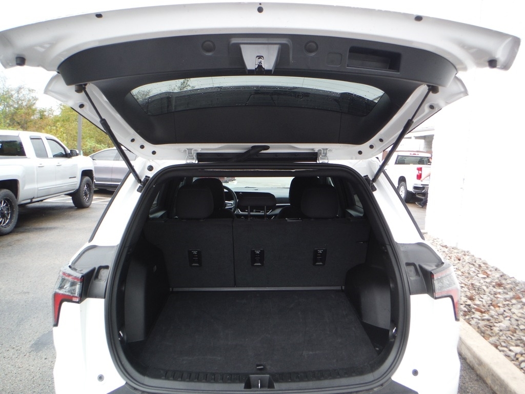 2025 Chevrolet Equinox image 36