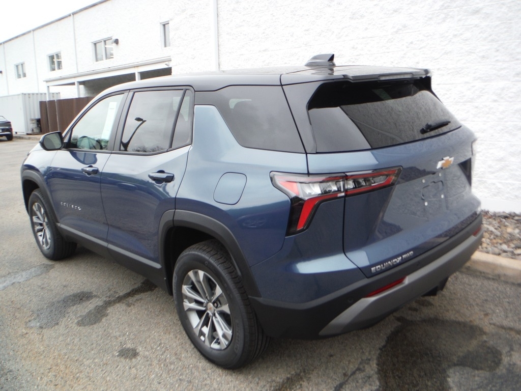 2027 Chevrolet Equinox image 11