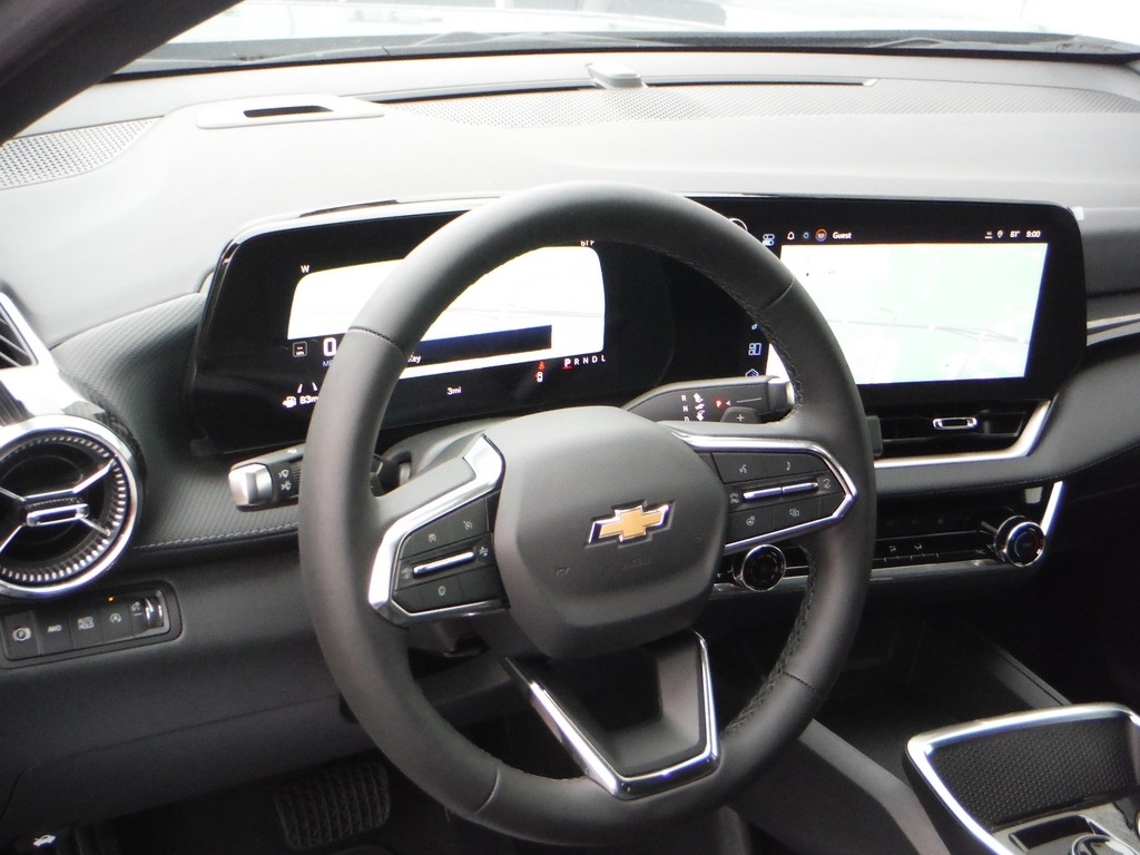 2027 Chevrolet Equinox image 13