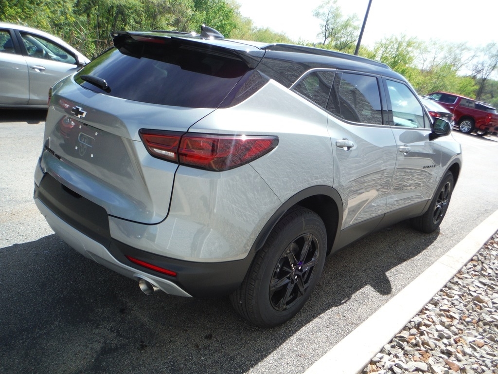 2026 Chevrolet Blazer image 7
