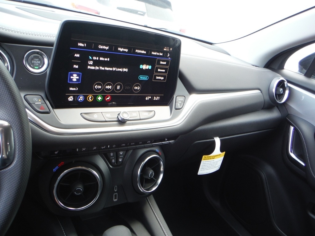 2026 Chevrolet Blazer image 24