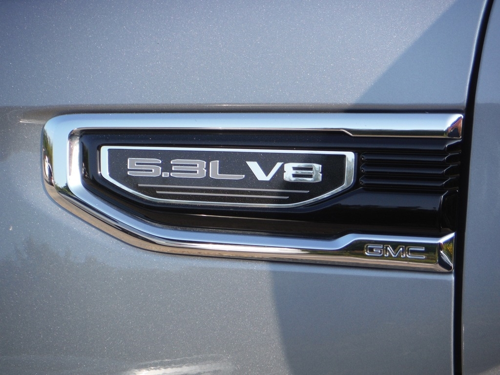 2024 GMC Sierra 1500 image 3