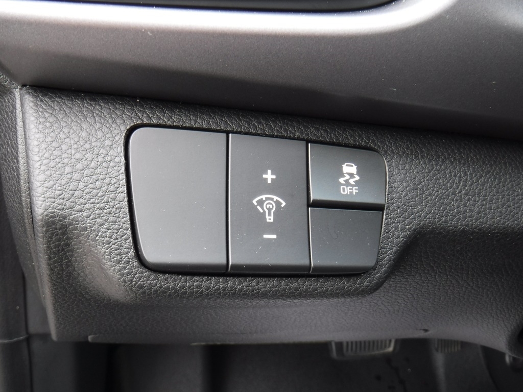2022 Kia Rio 5-Door image 14