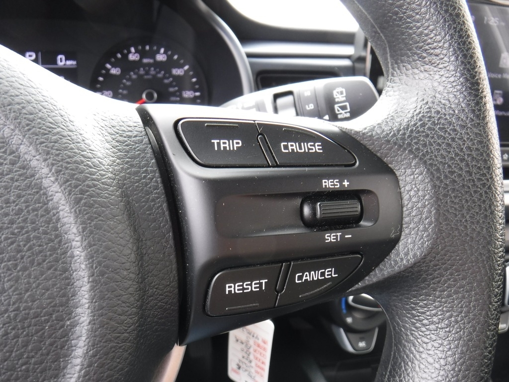 2022 Kia Rio 5-Door image 28