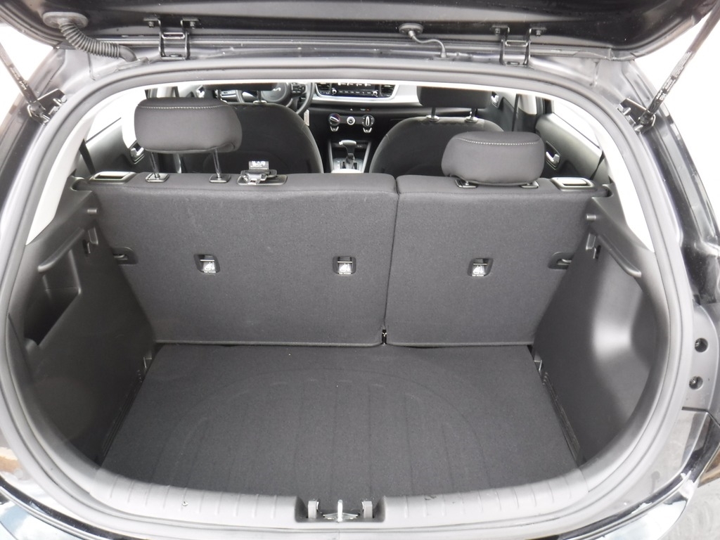 2022 Kia Rio 5-Door image 32