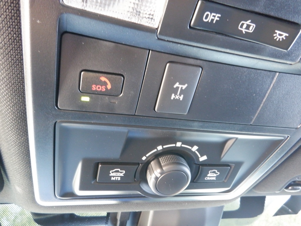 2023 Toyota Tacoma image 37