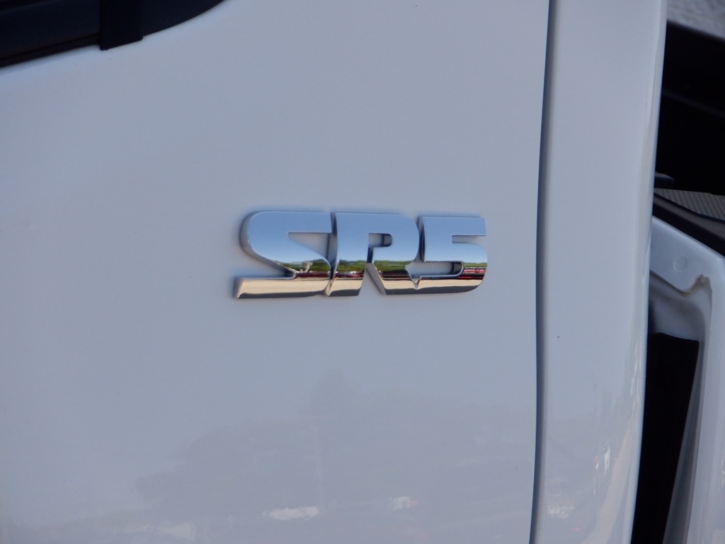 2023 Toyota Tacoma image 4