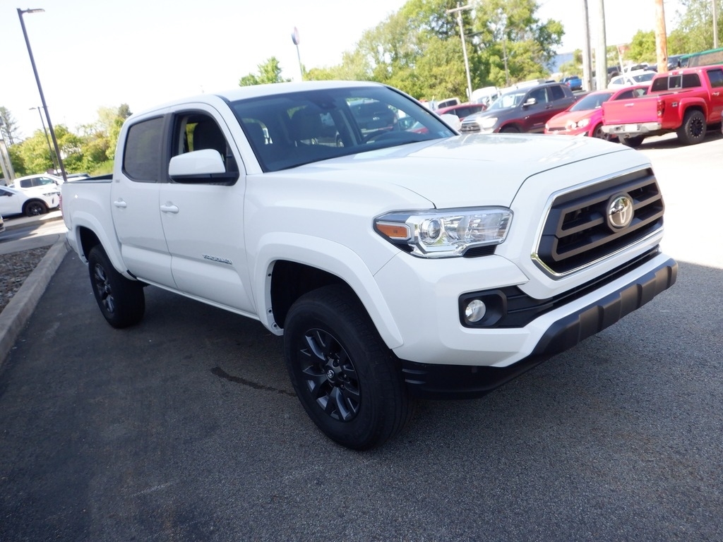 2023 Toyota Tacoma image 6