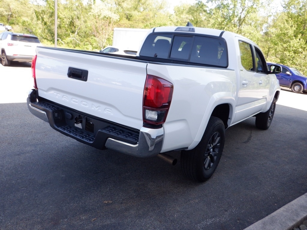2023 Toyota Tacoma image 8