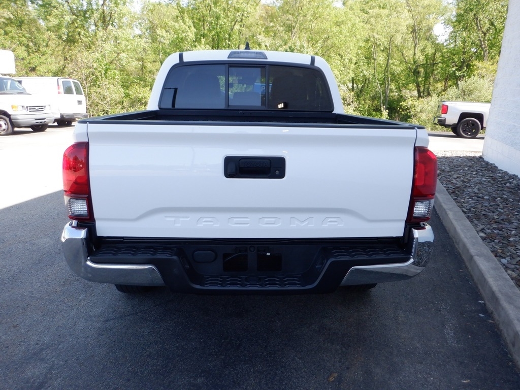 2023 Toyota Tacoma image 9